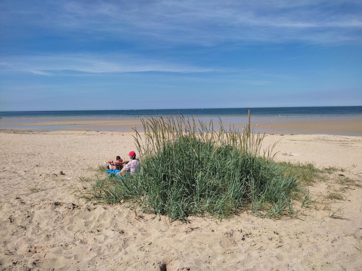 Chez Chon Et Jean-Marie Appartement Hermanville-sur-Mer Buitenkant foto